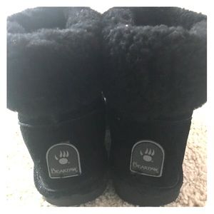 Bearpaw Boots Size 7